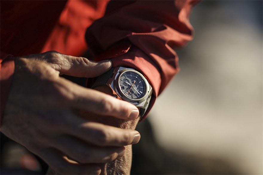 Overseas Chronograph Cory Richards Everest